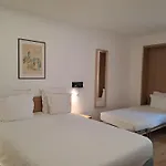 Hotel Lucien