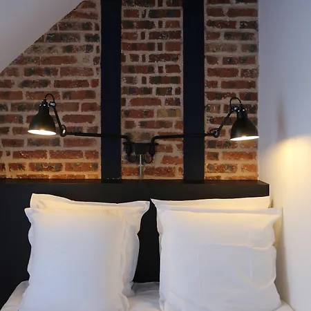 Hotel Lucien 2*