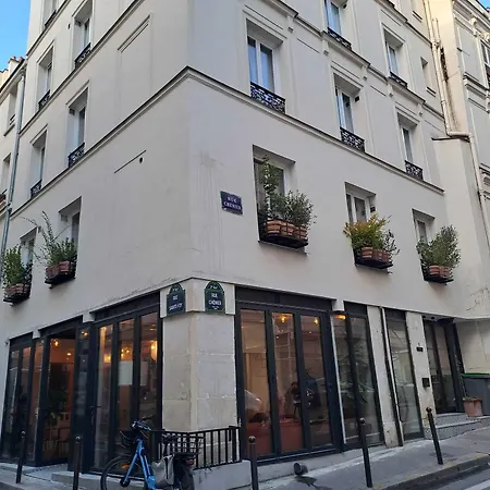 Lucien 2* Parigi