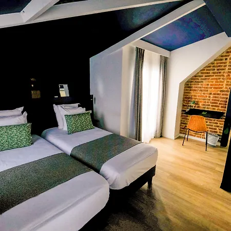 Hotel Lucien 2*
