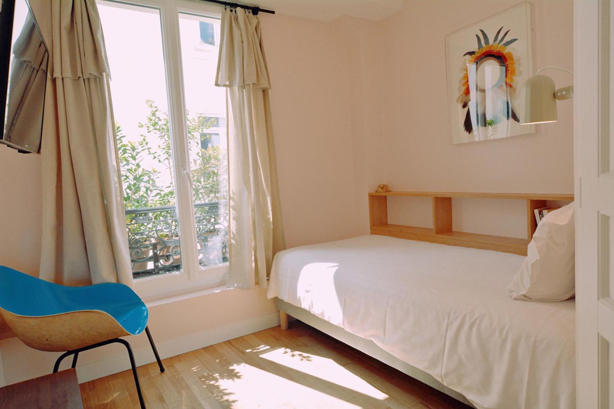 Lucien Hotel 2*