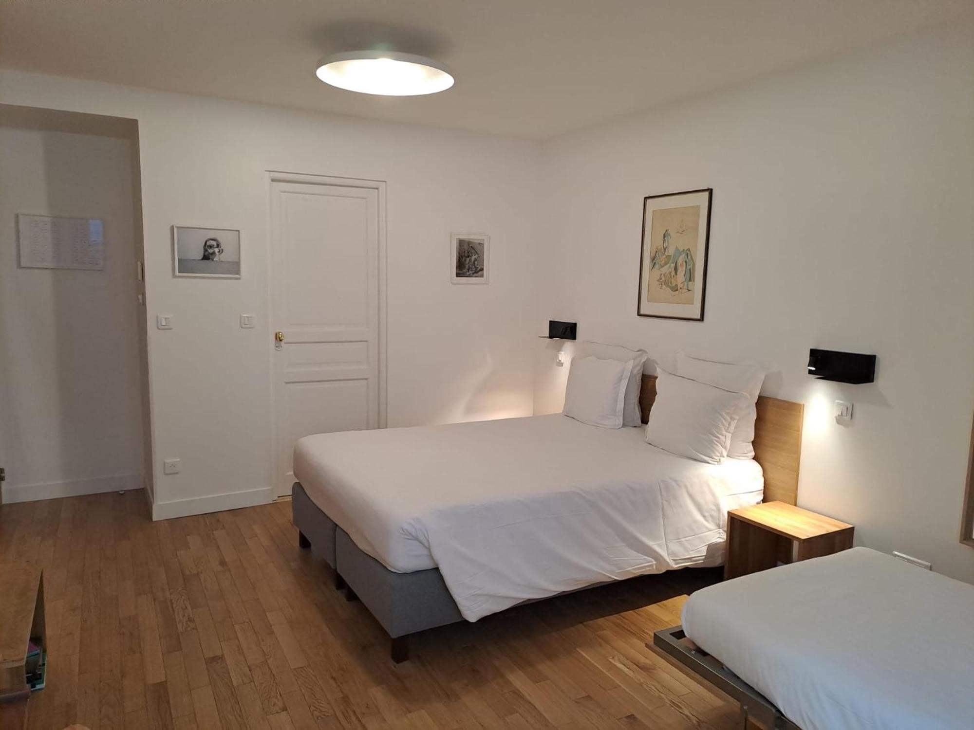 Lucien Hotel 2*