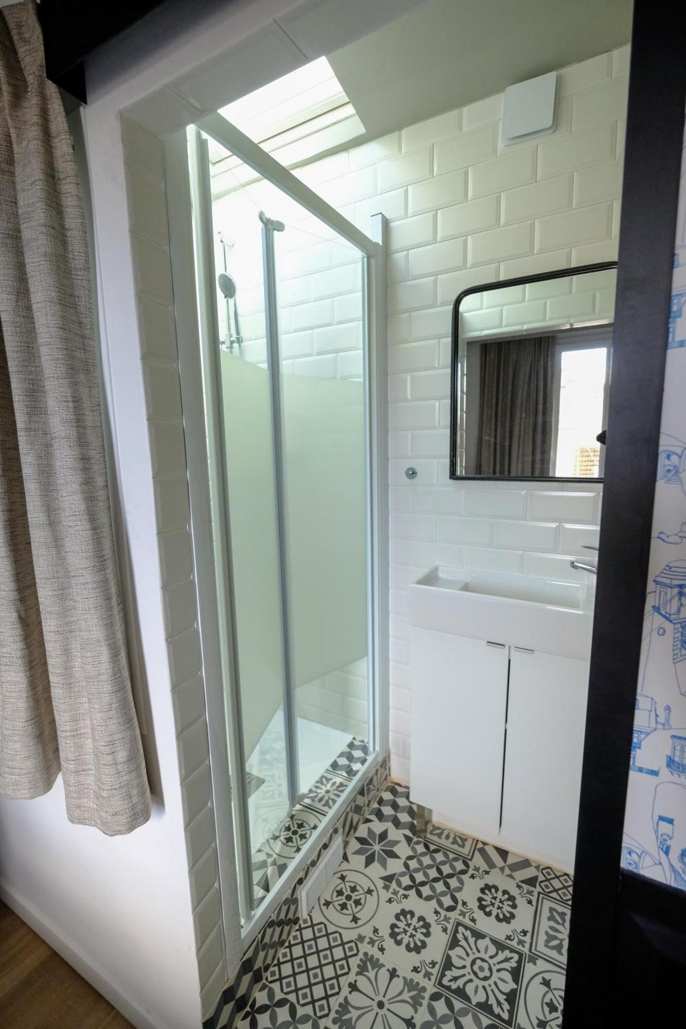Lucien Hotel 2*