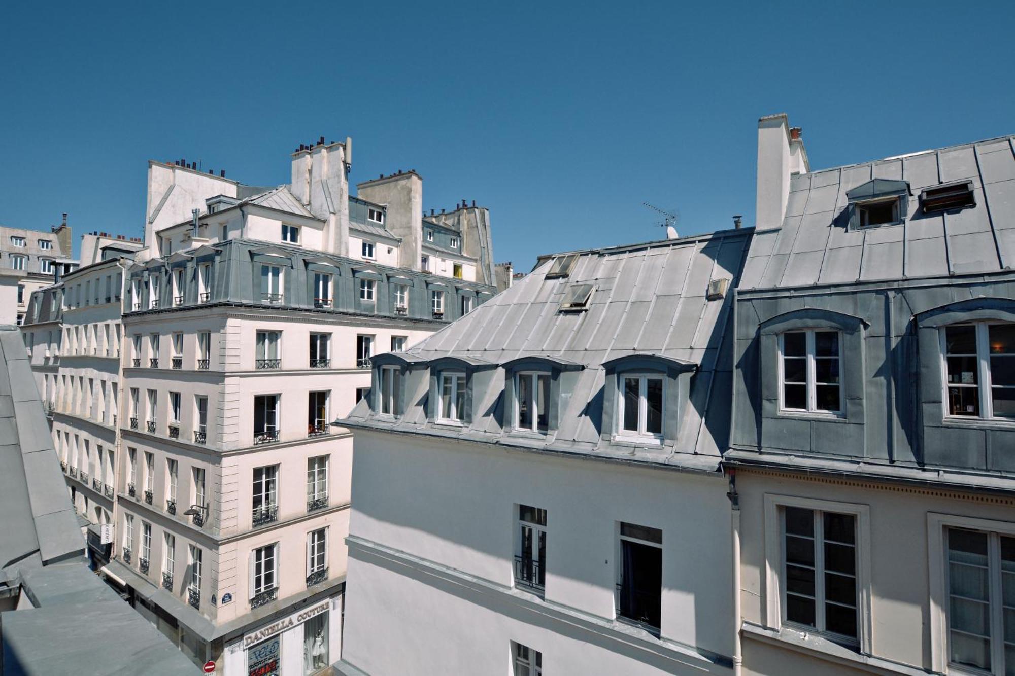 Lucien Hotel