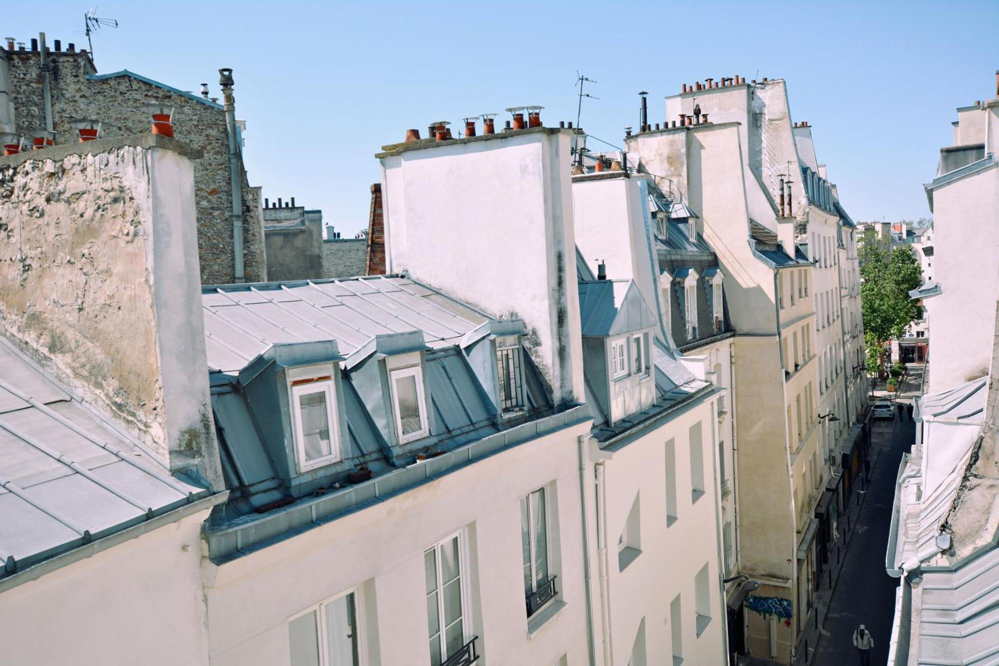 Lucien Hotel
